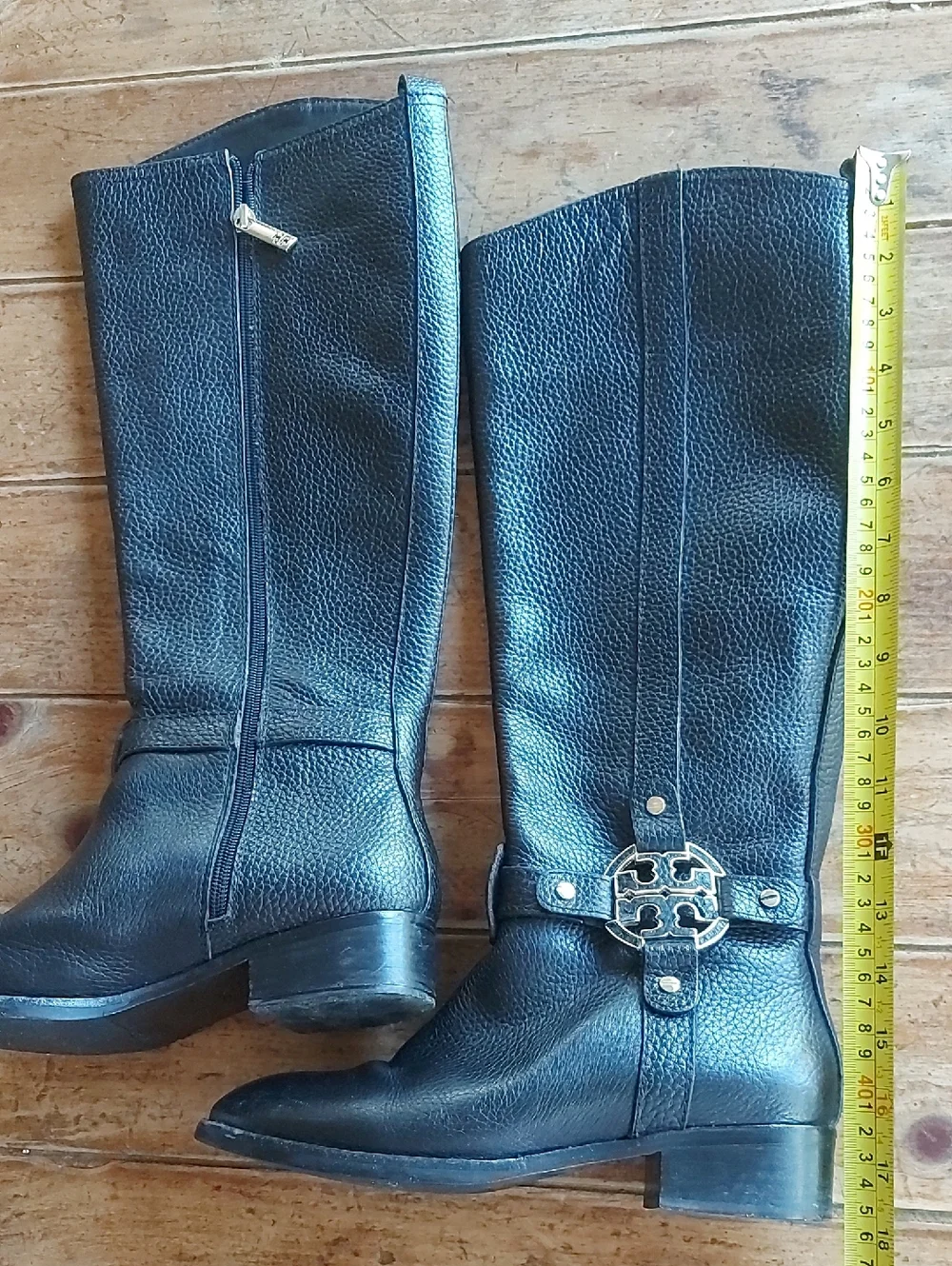 Tory Burch Black Pebbled Leather Glove with Gold Logo Accent